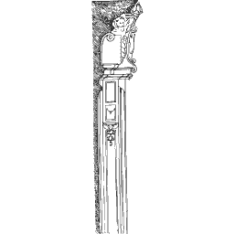 Narrow pilaster with capital